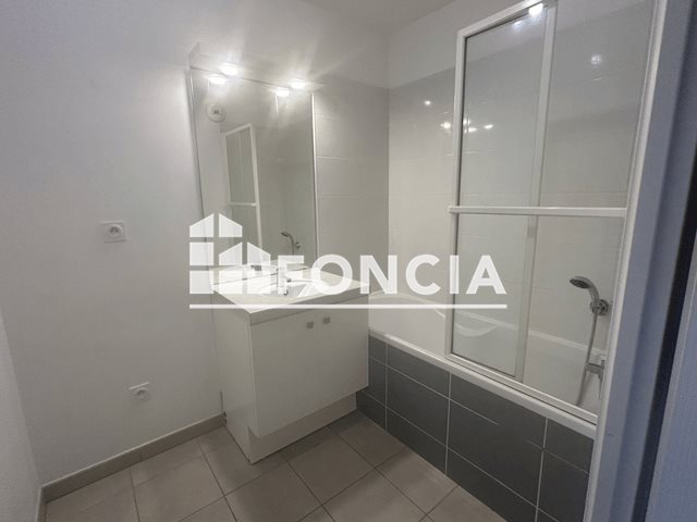 Appartement à louer, 67m², Saint-André-lez-Lille