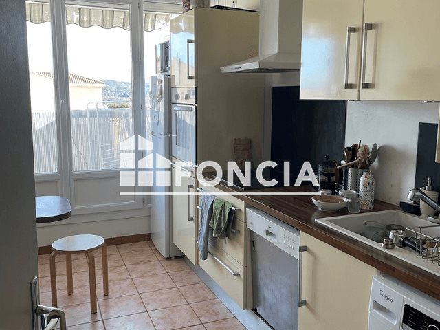 Appartement à louer, 69m², Aix-en-Provence