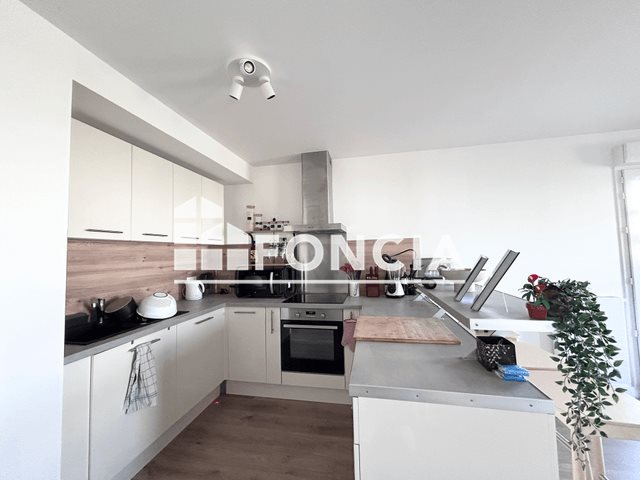 Appartement à louer, 73m², Bruges