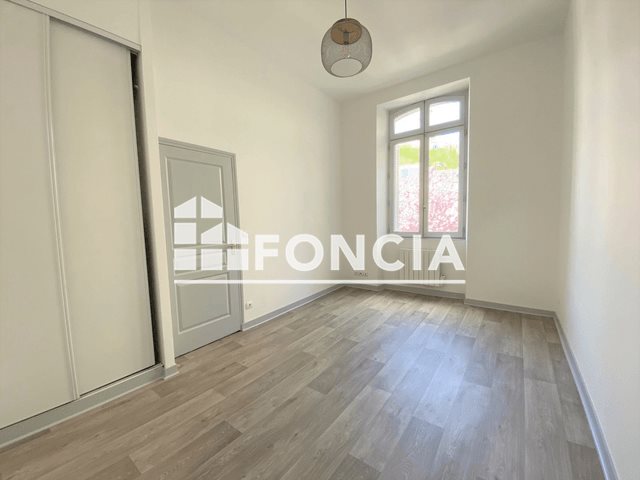 Appartement à louer, 47m², Chinon