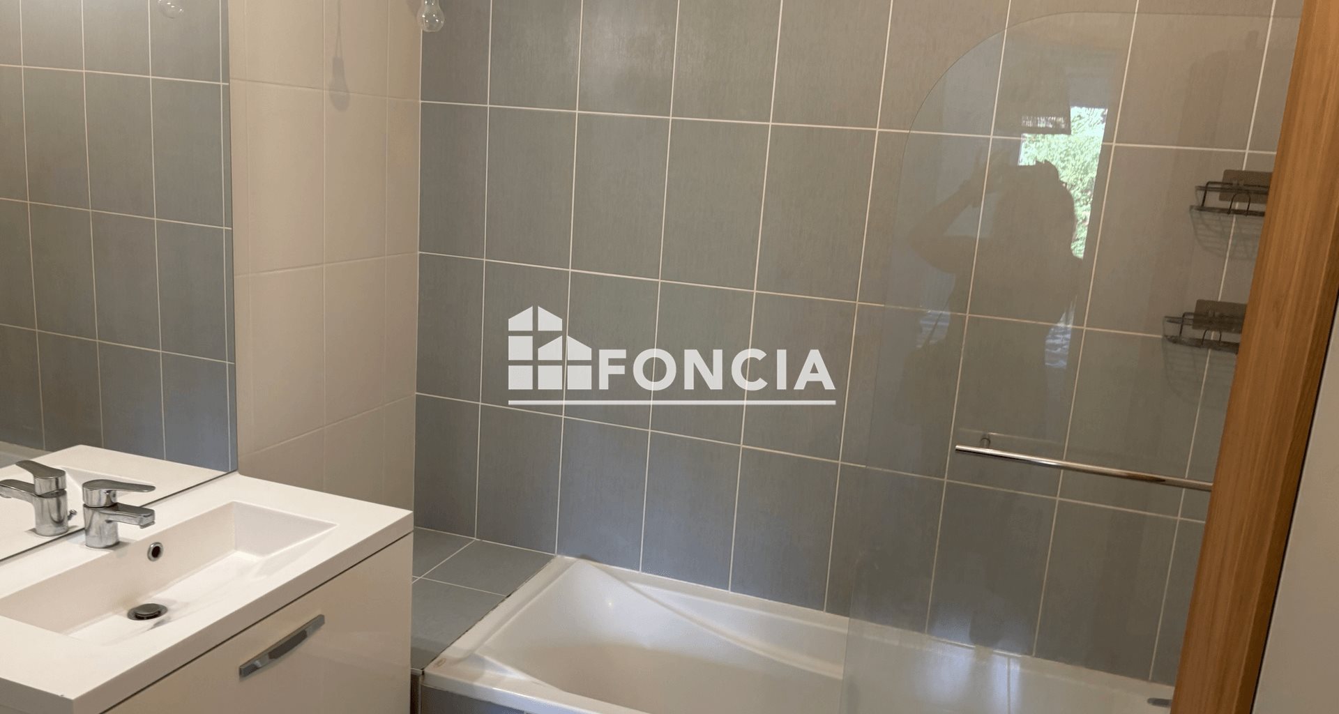 Appartement à louer, 42m², Lentilly