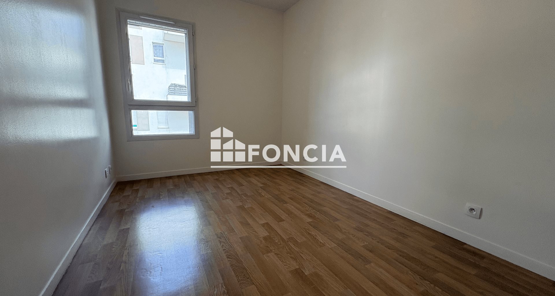 Appartement à louer, 61m², Nanterre