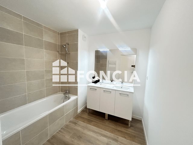 Appartement à louer, 64m², Luisant