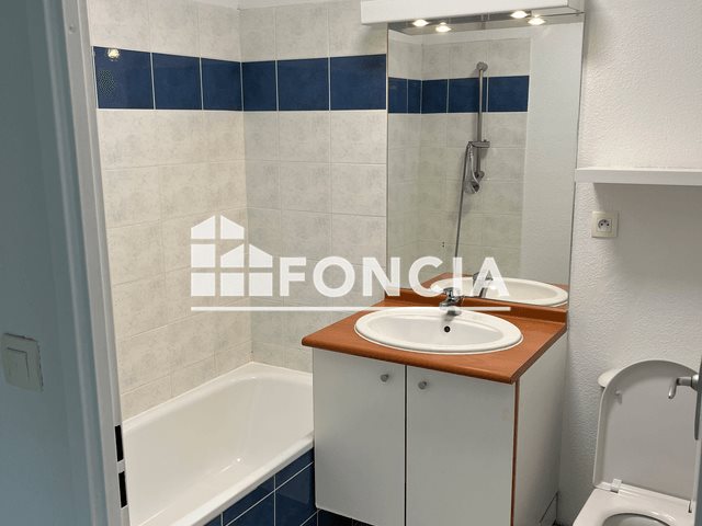Appartement à louer, 45m², Castillon-la-Bataille