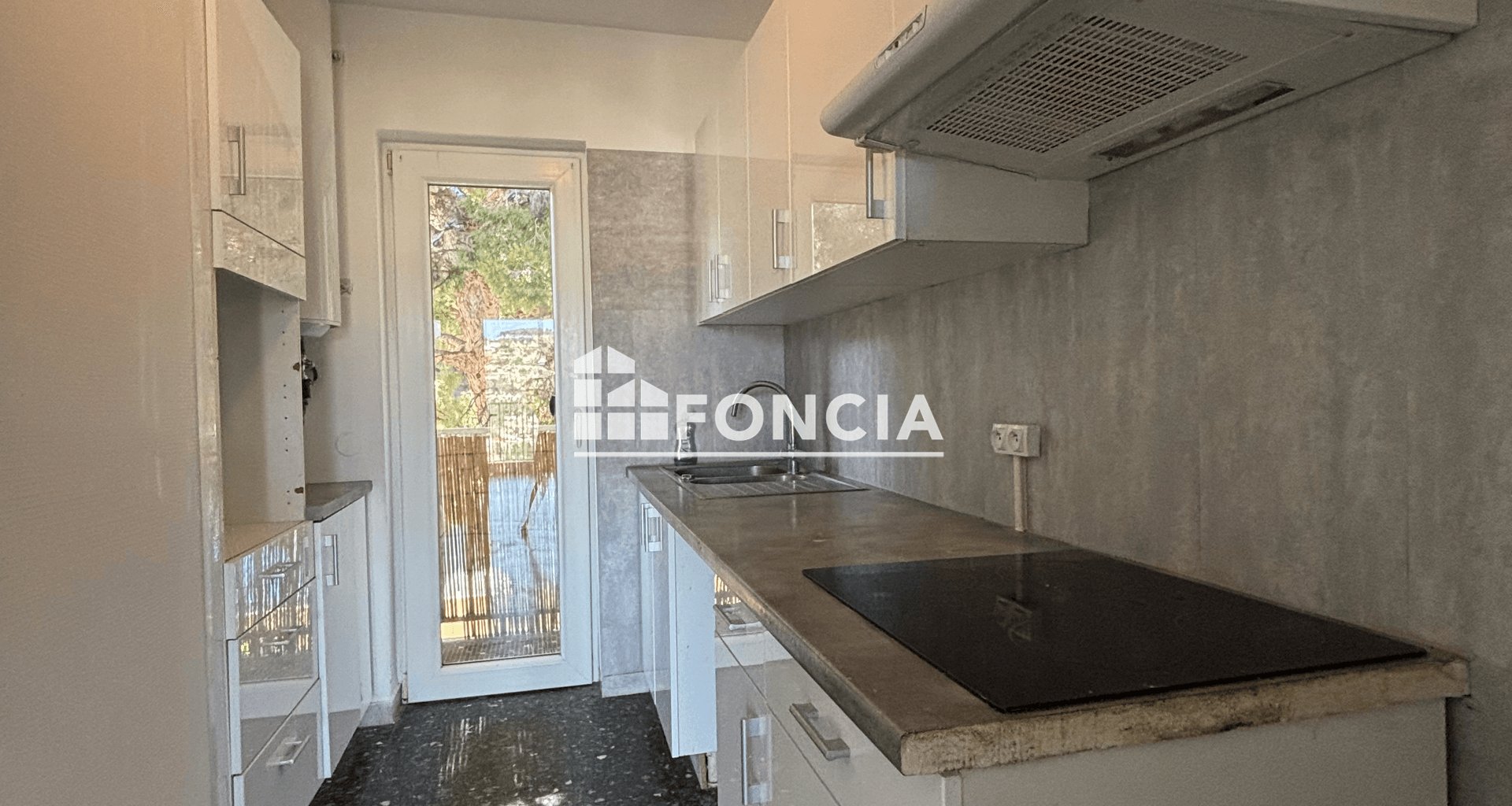 Appartement à louer, 67m², Saint-Mandrier-sur-Mer
