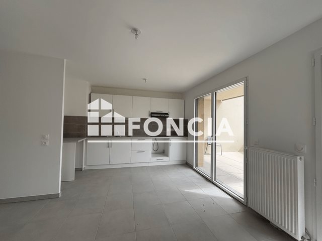 Appartement à louer, 55m², Marignane