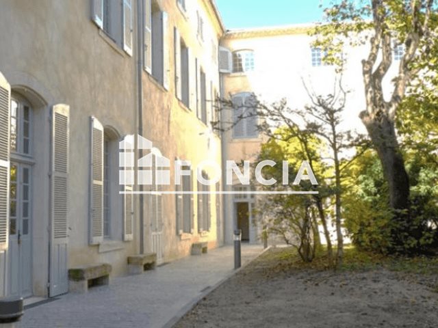 Appartement à louer, 55m², Nîmes
