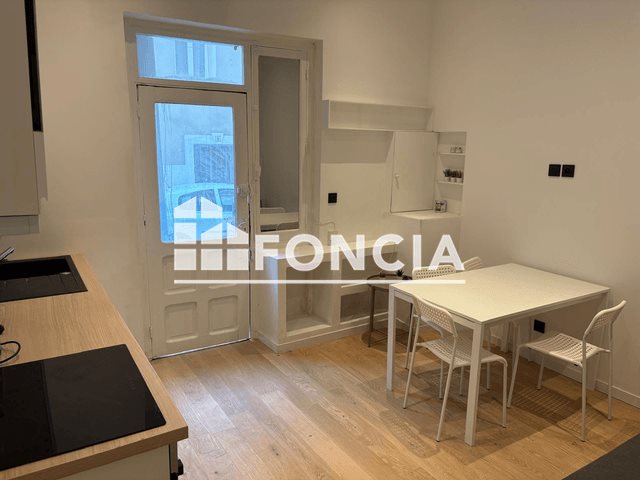 Appartement à louer, 25m², Sète