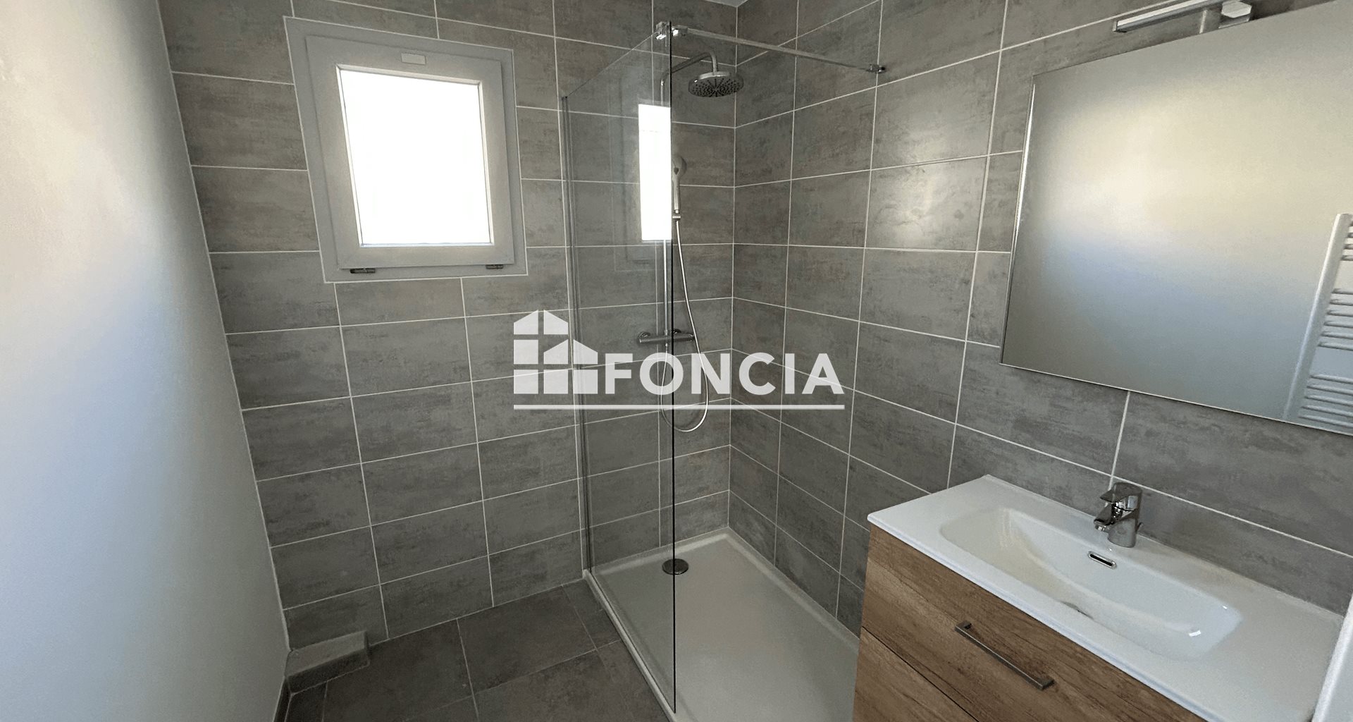 Appartement à louer, 37m², Bourg-lès-Valence