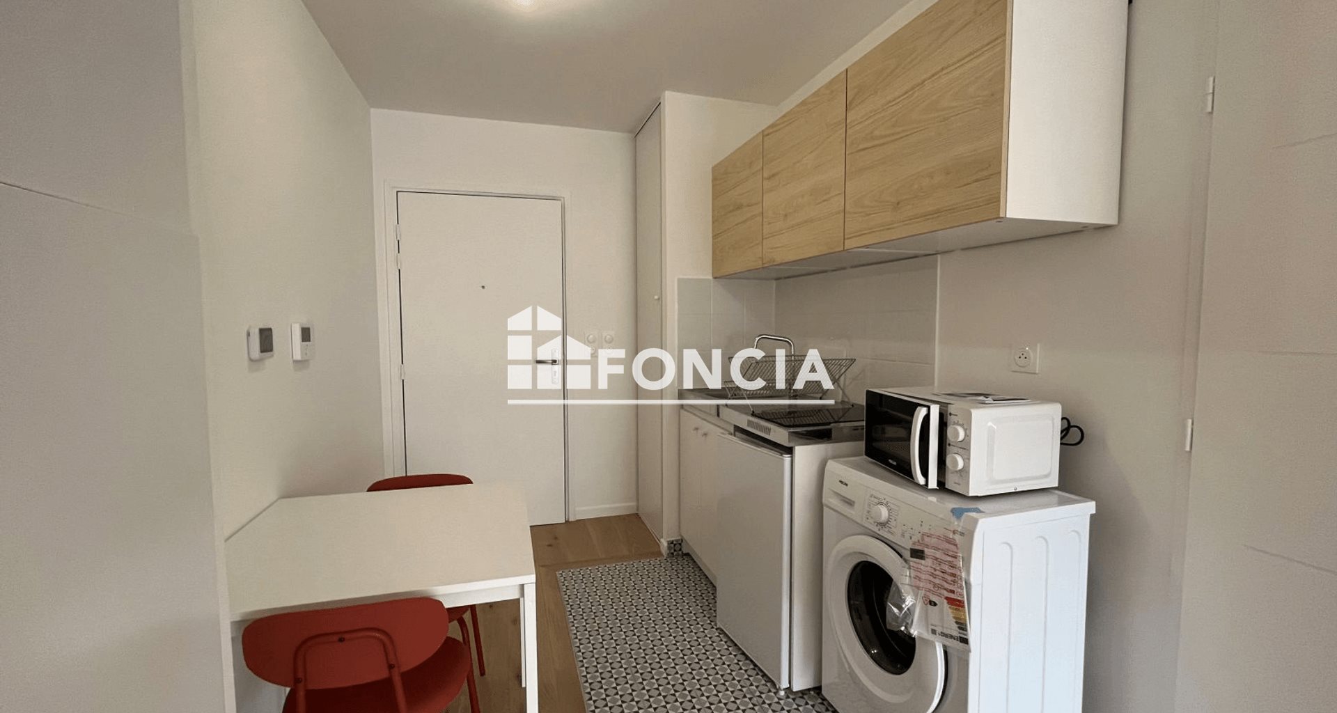 Appartement à louer, 28m², Chaville