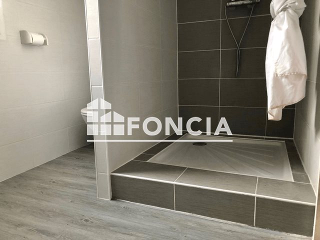 Appartement à louer, 57m², Villegailhenc