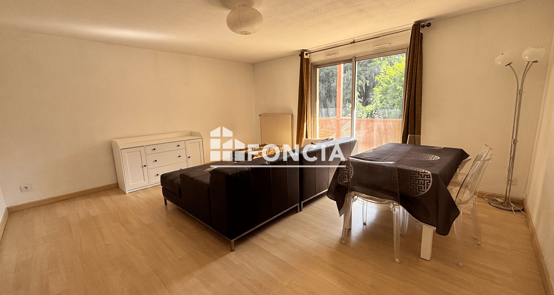 Appartement à louer, 67m², Béziers