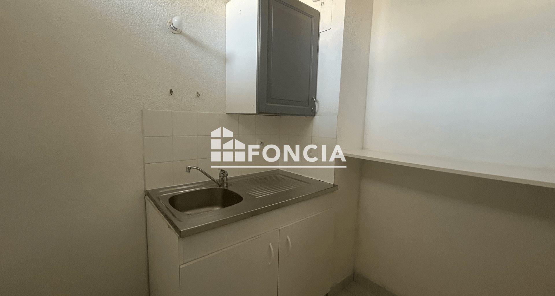 Appartement à louer, 26m², Saint-Martin-d'Hères