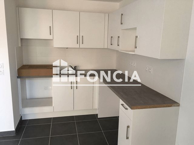 Appartement à louer, 28m², La Madeleine