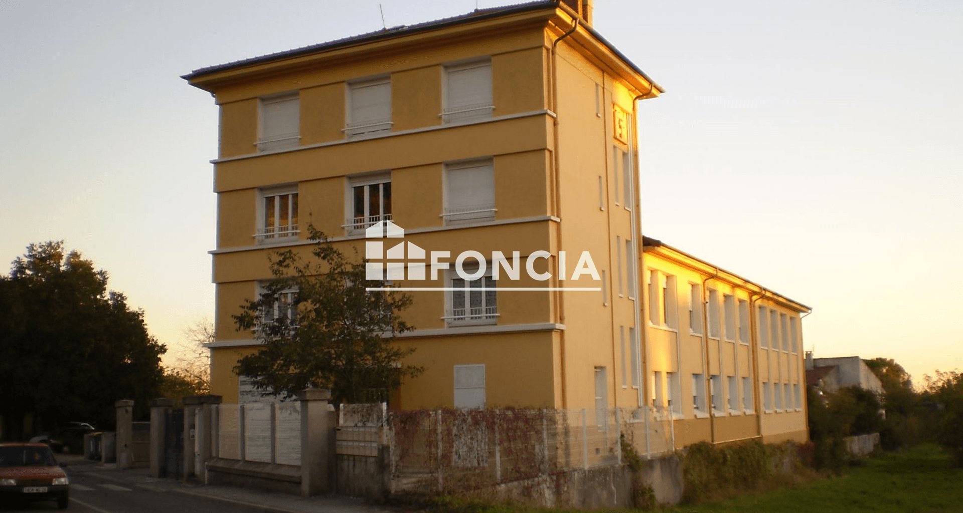 Appartement à louer, 76m², Donzère