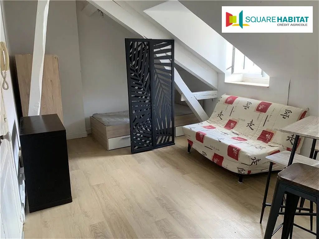 Appartement à louer, 18m², Pau