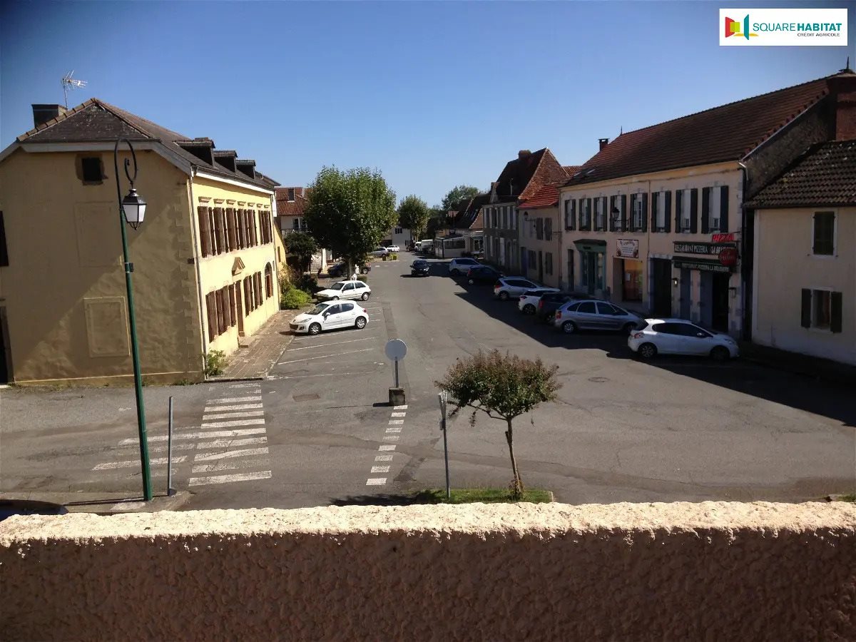 Appartement à louer, 94m², Garlin