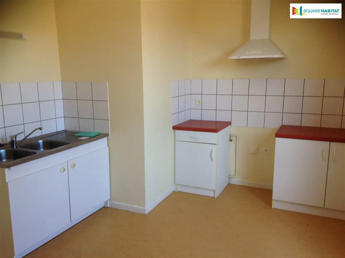 Appartement à louer, 94m², Garlin