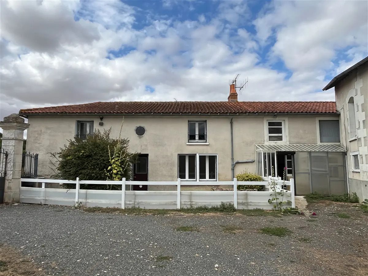 Maison à vendre, 115m², Frozes