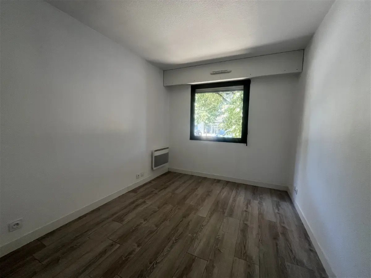 Appartement à louer, 46m², Bordeaux