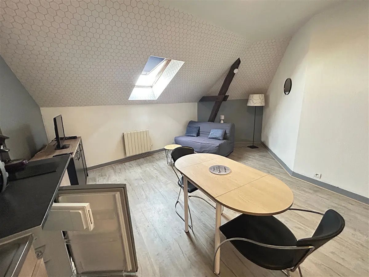 Appartement à louer, 21m², Auxerre