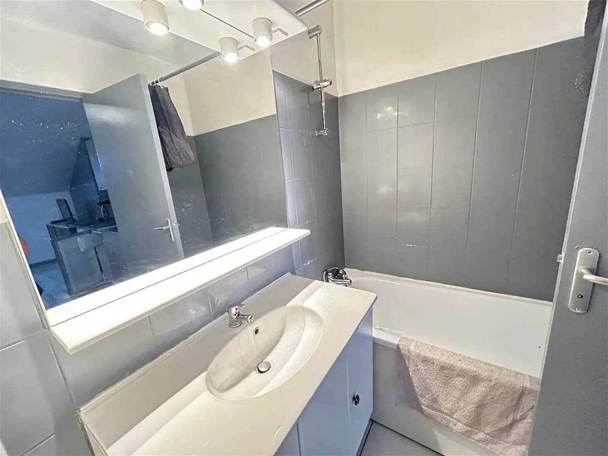 Appartement à louer, 21m², Auxerre