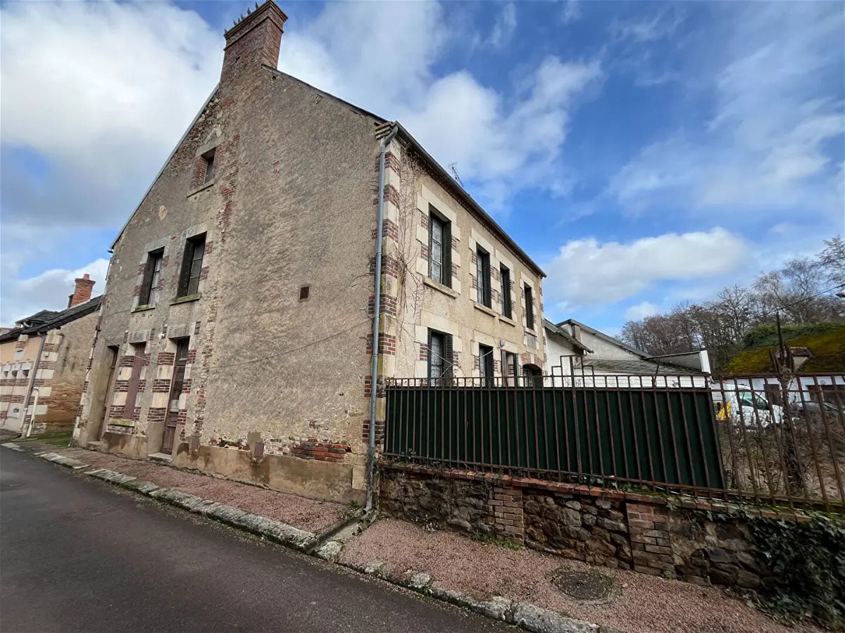 Maison à vendre, 159m², Saint-Amand-en-Puisaye