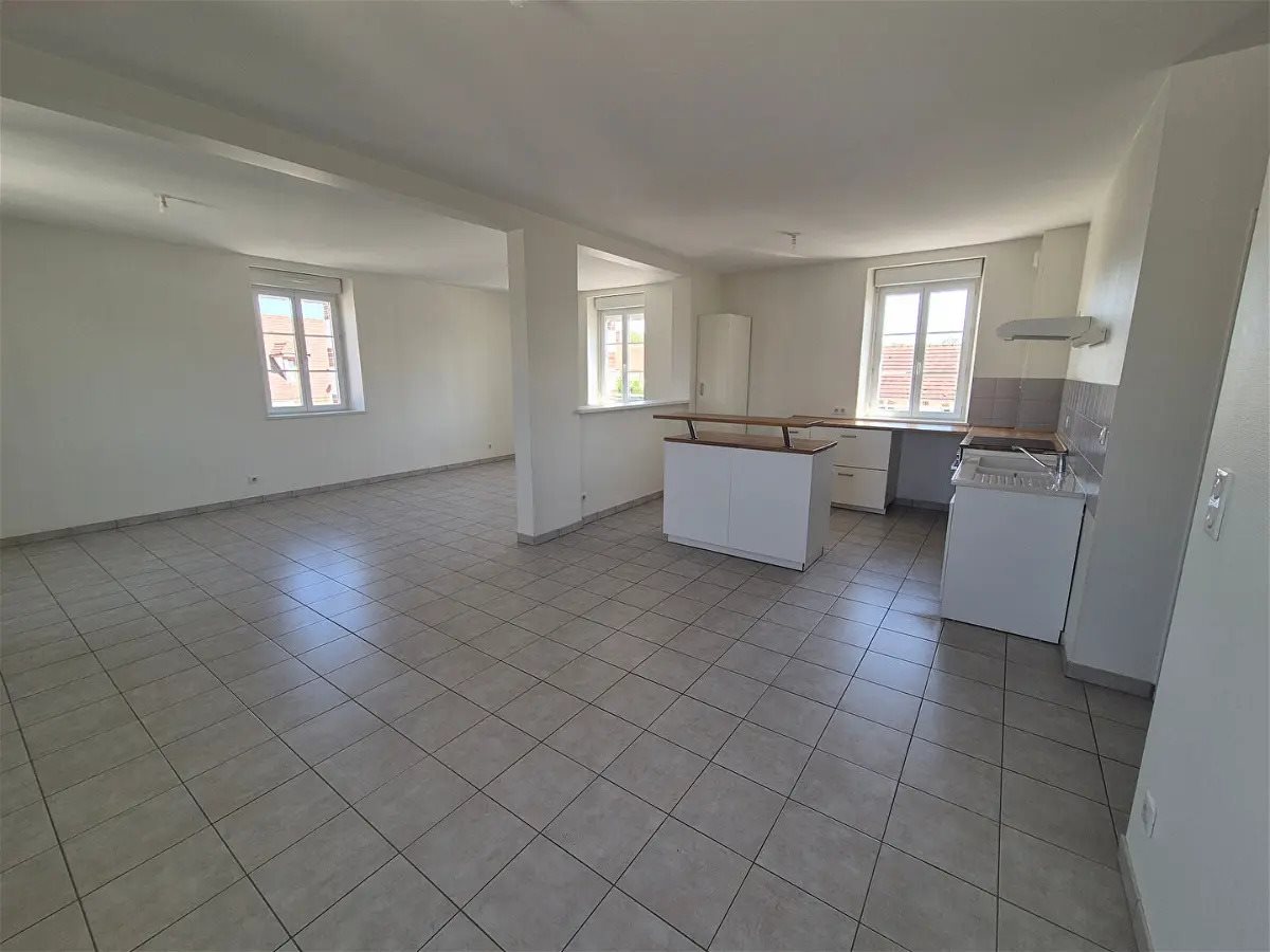 Appartement à louer, 95m², Auxerre