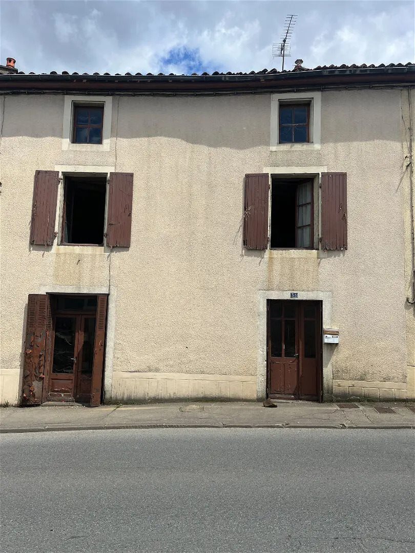 Maison à vendre, 150m², Gençay