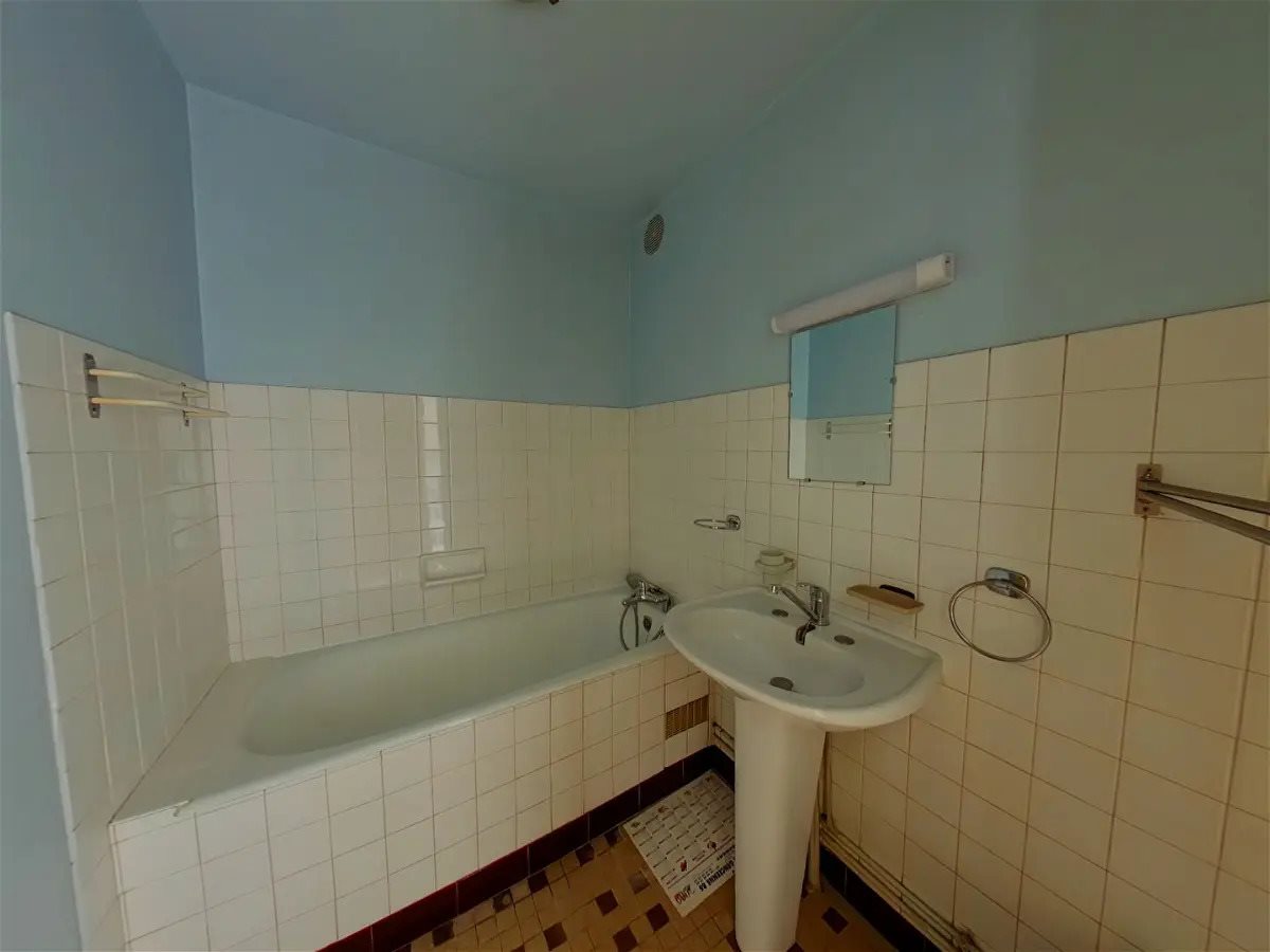 Maison à vendre, 150m², Gençay