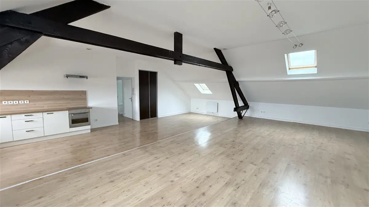 Appartement à louer, 78m², Courrières
