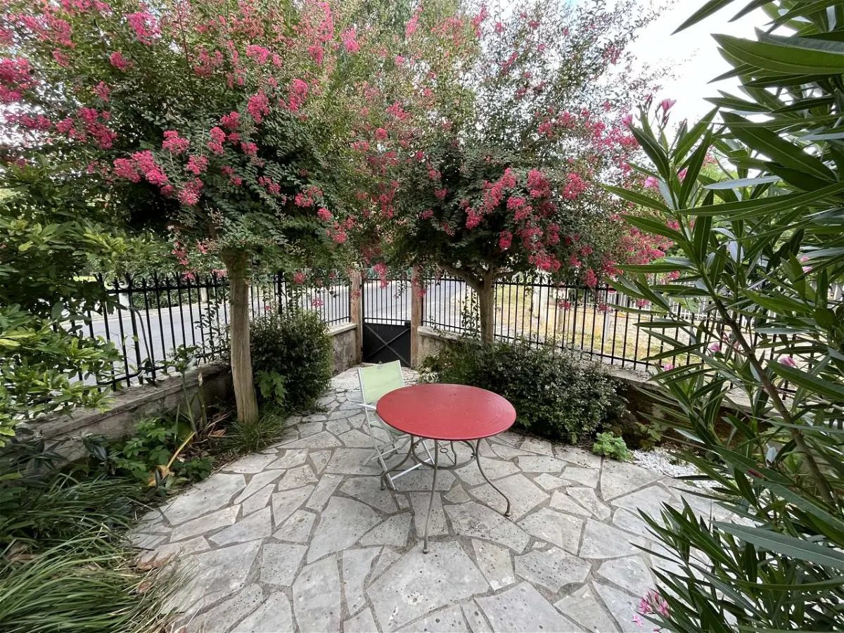 Maison à vendre, 196m², Sommières-du-Clain