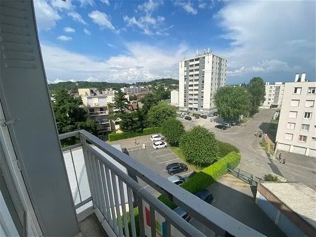 Appartement à louer, 58m², Montluel