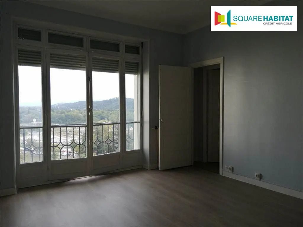 Appartement à louer, 130m², Pau