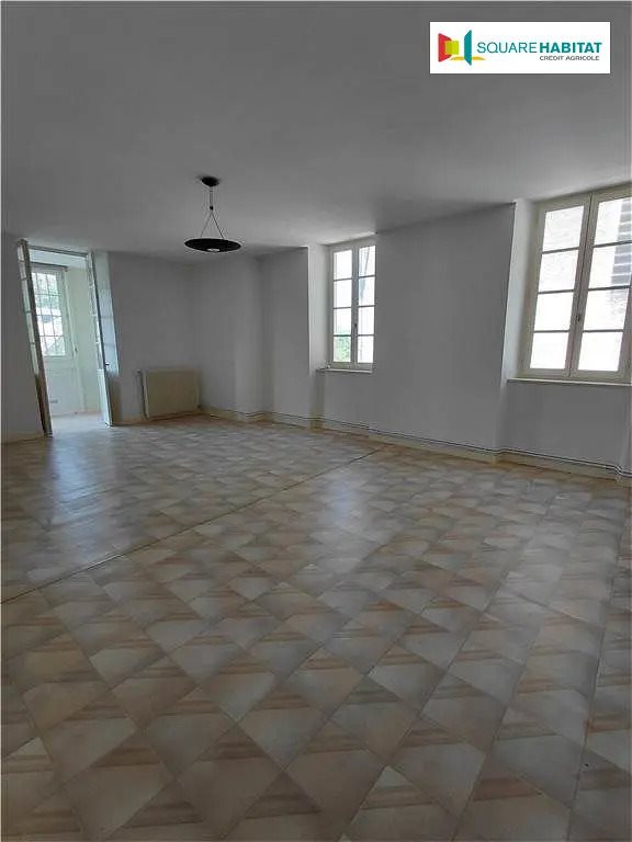 Appartement à louer, 117m², Oloron-Sainte-Marie