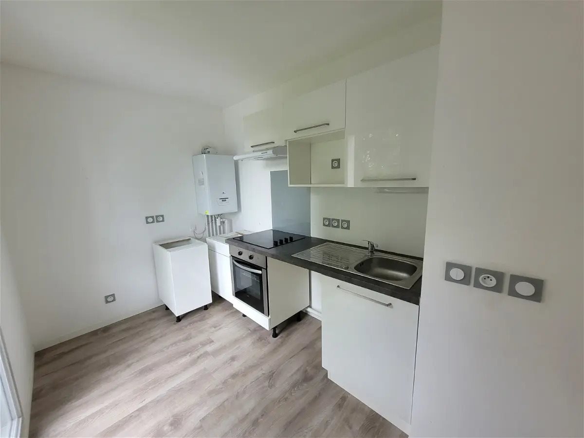 Appartement à louer, 45m², Loos