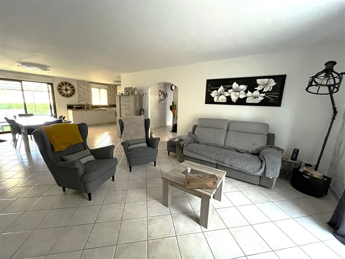 Maison à vendre, 137m², Les Ormes