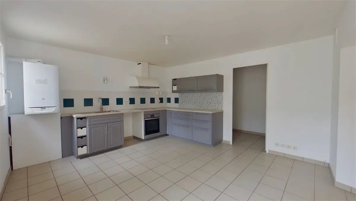Maison à louer, 187m², Loudun