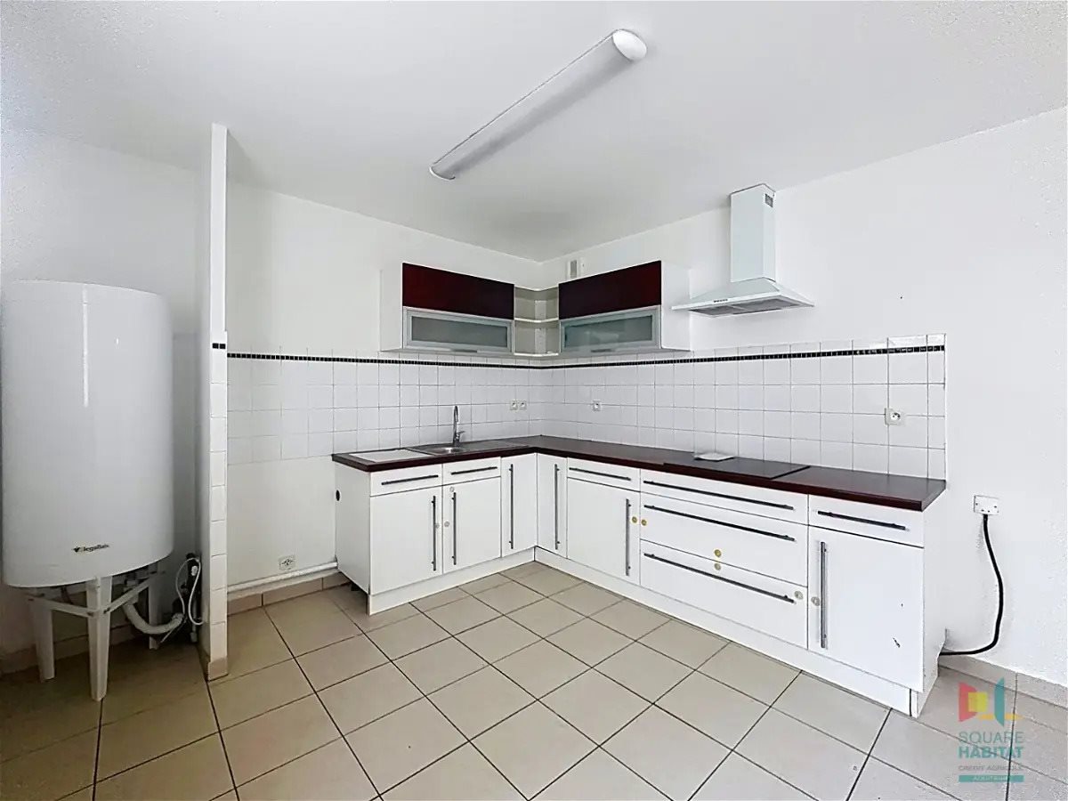 Appartement à louer, 54m², Lormont