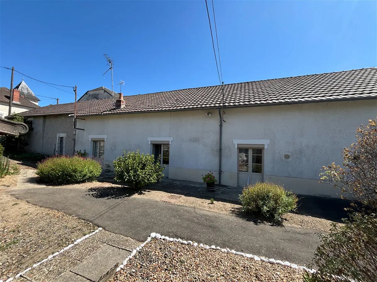 Maison à vendre, 75m², Dangé-Saint-Romain