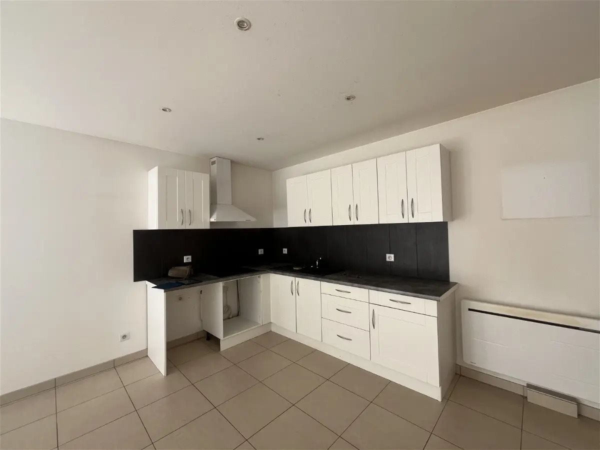 Appartement à louer, 79m², Talence