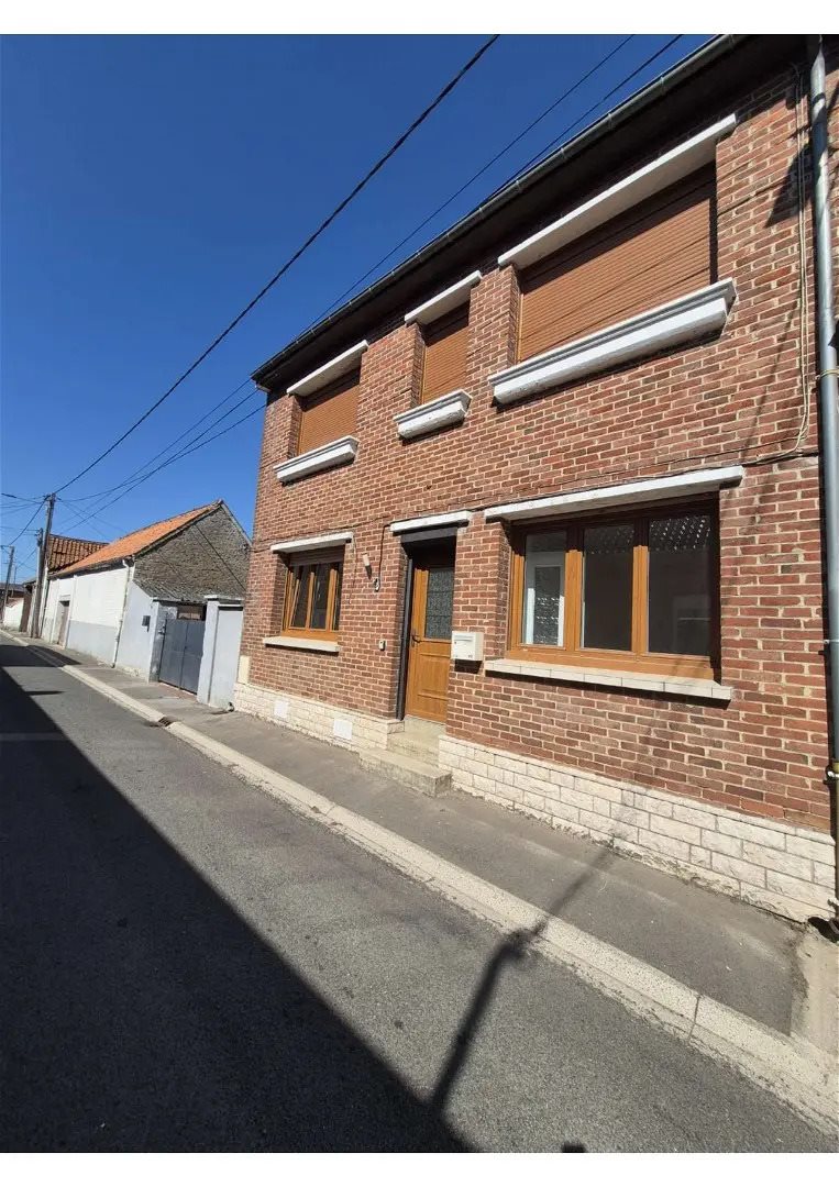 Maison à louer, 98m², Ames