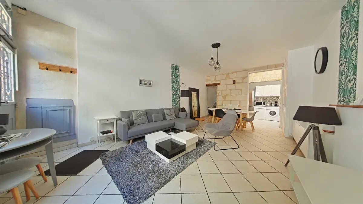 Maison à louer, 101m², Chinon