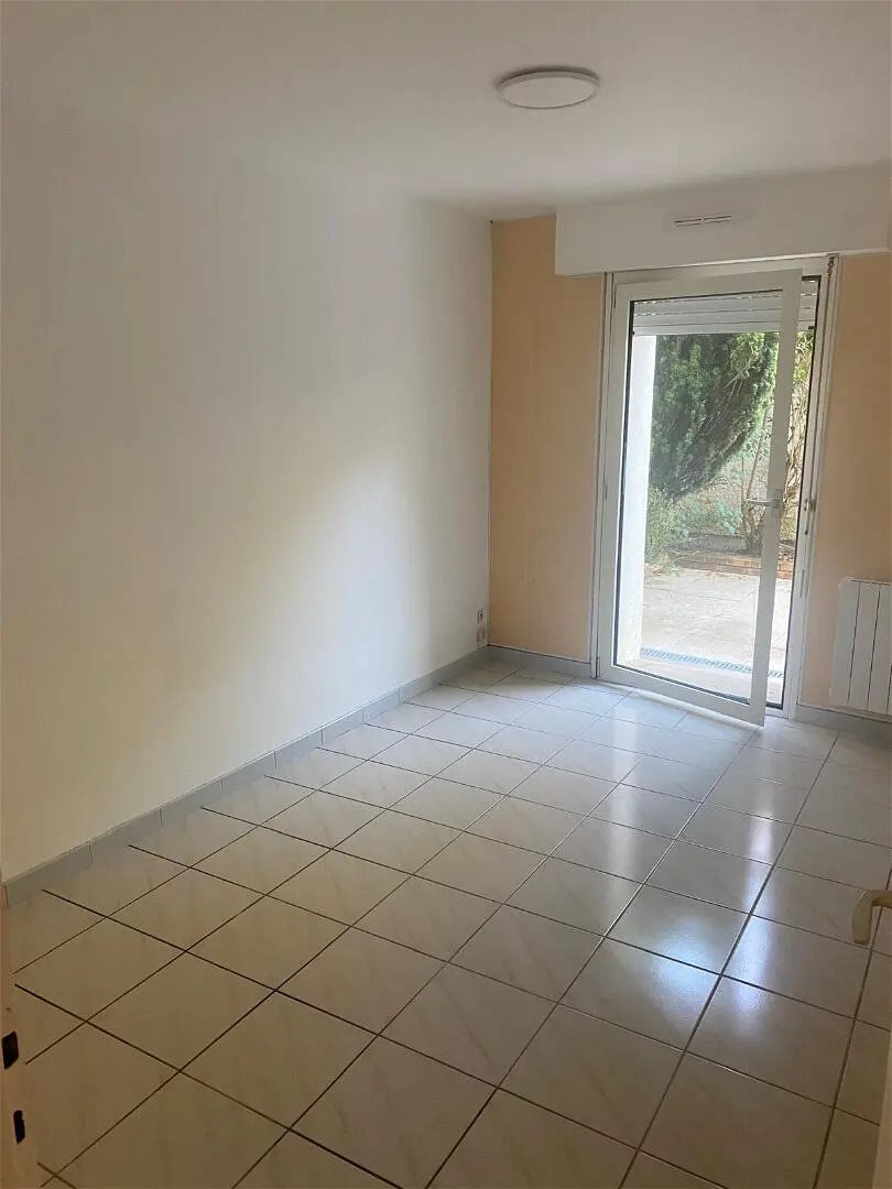 Appartement à louer, 38m², Val-de-Meuse