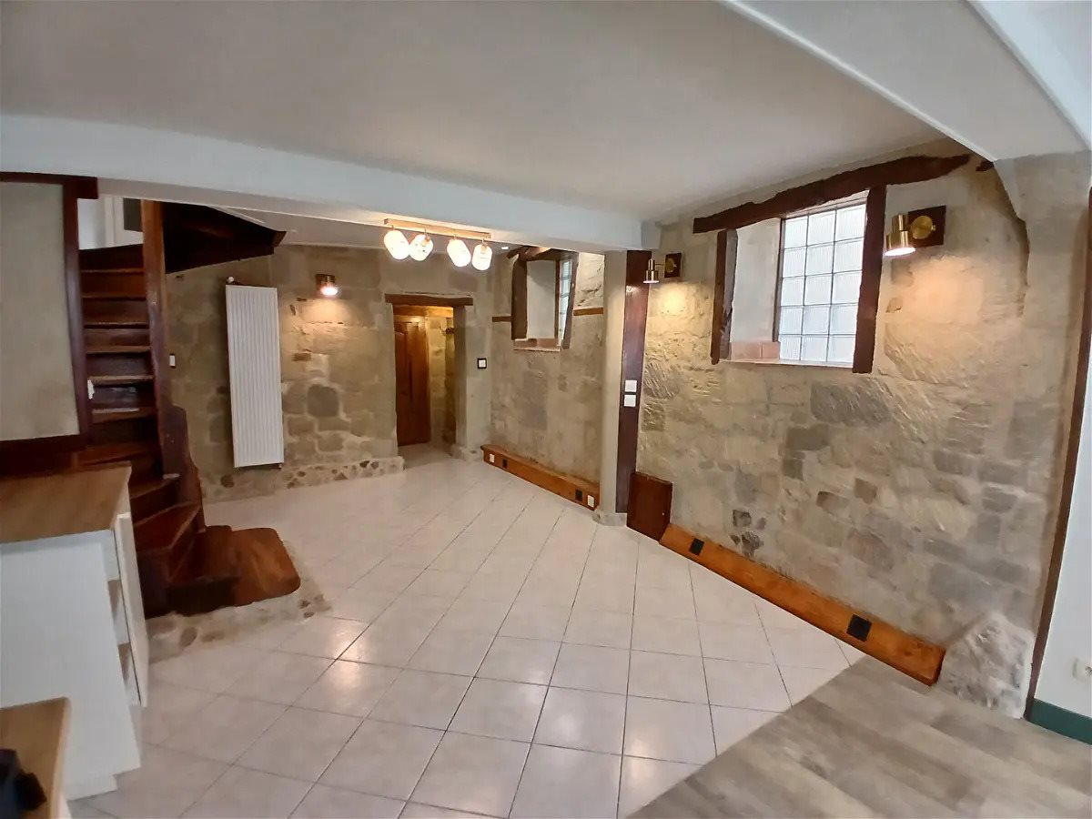 Maison à louer, 70m², Saumur