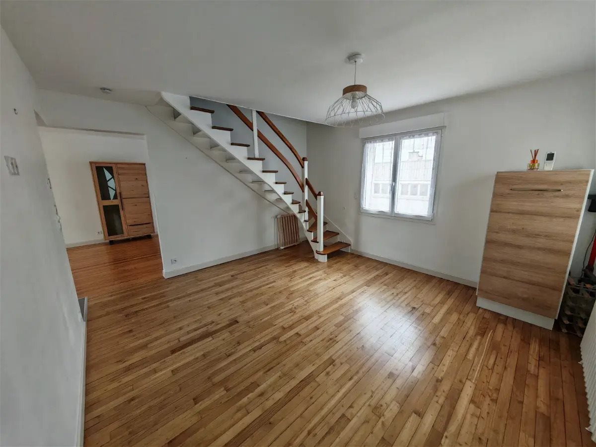 Maison à louer, 83m², Guingamp