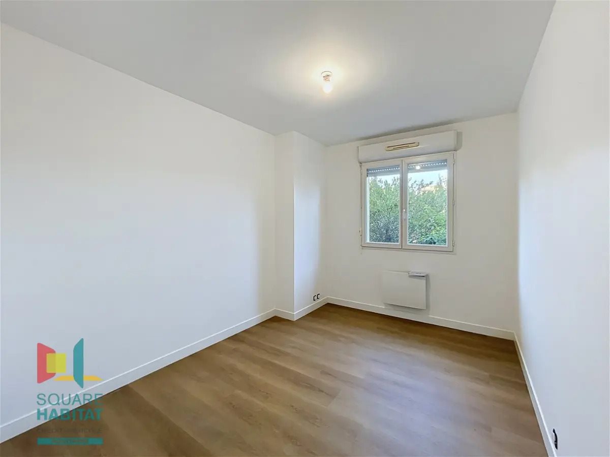 Appartement à louer, 85m², Toulenne