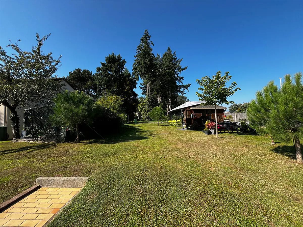 Maison à vendre, 202m², Lencloître