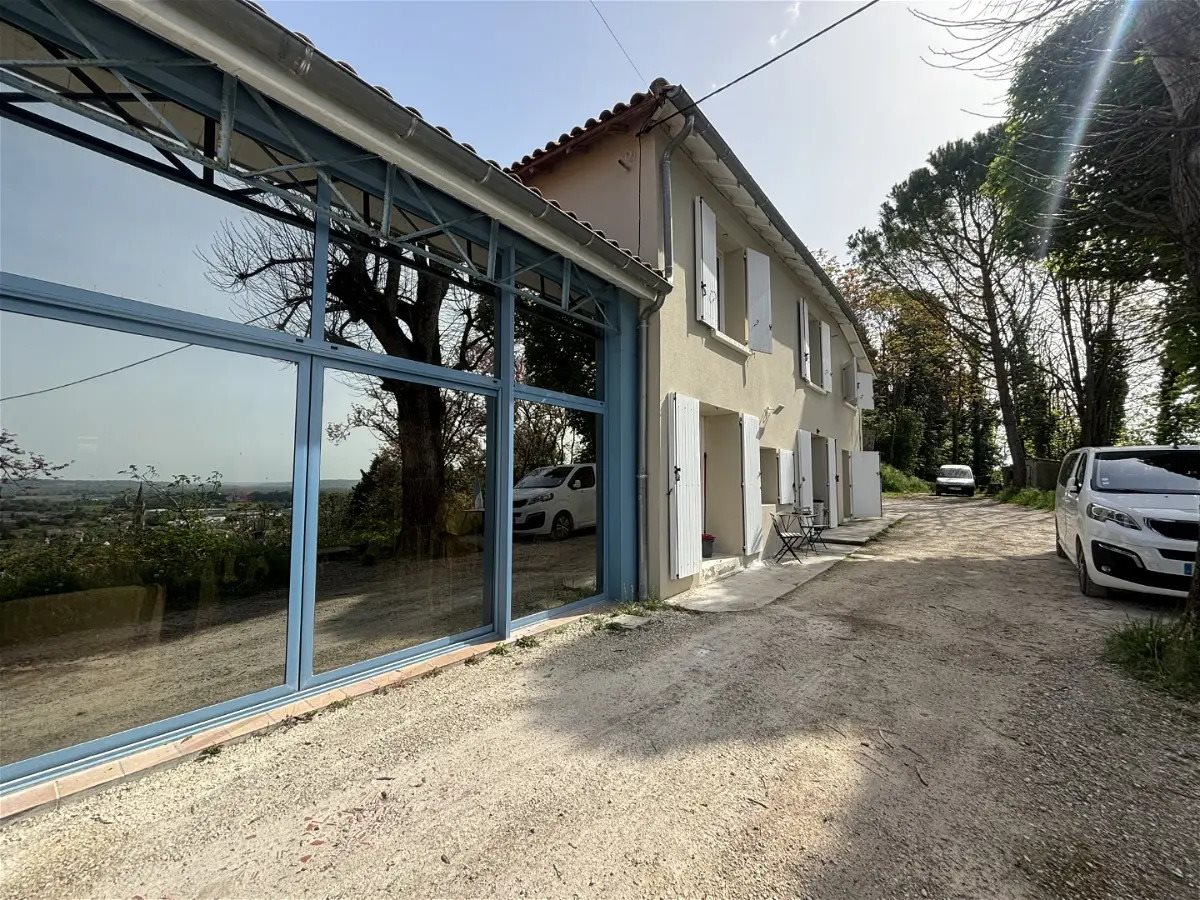 Maison à louer, 196m², Bon-Encontre