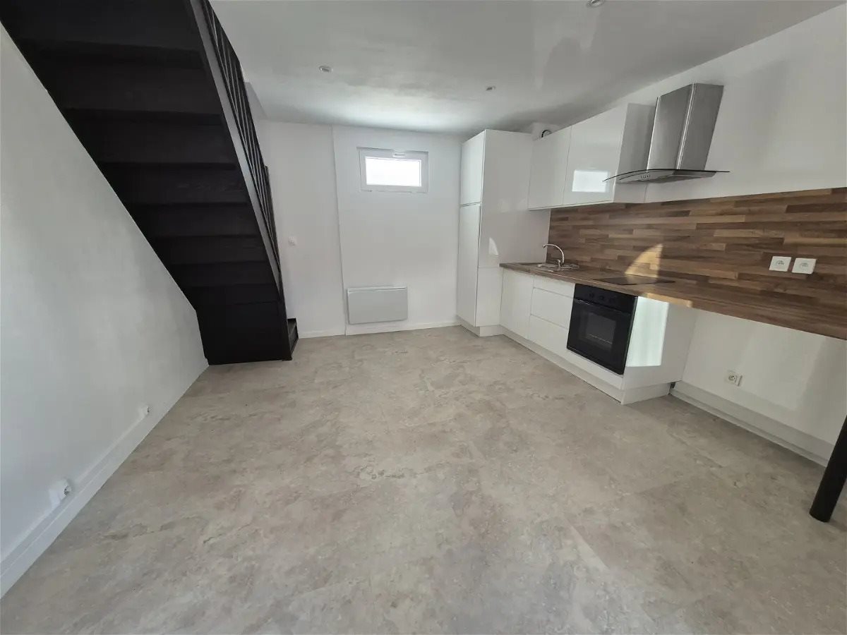 Maison à louer, 28m², Saint-Amand-les-Eaux